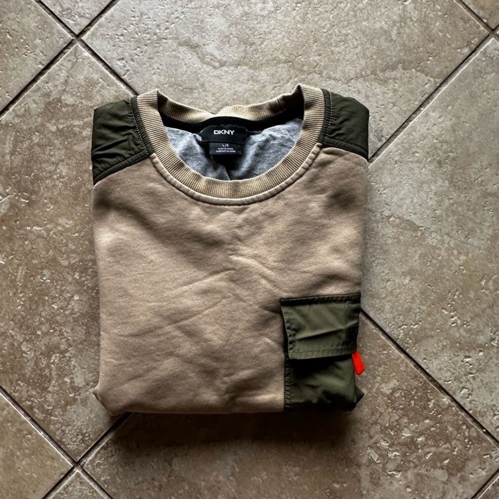 DNKY L Color Block Sweatshirt - Picture 4 of 4